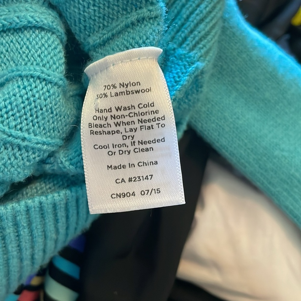 Talbots Sweater - Picture 6 of 6